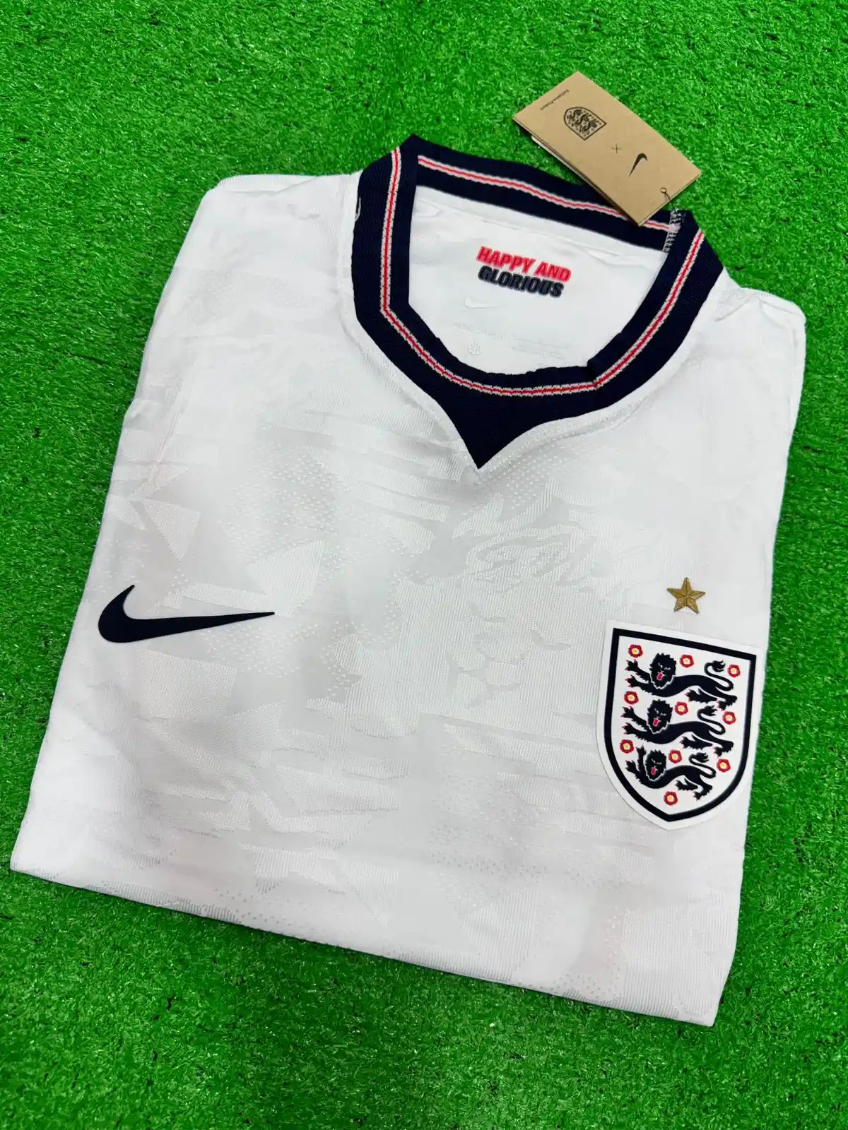 England Home Jersey 2026 WC - Playerversion  view 2