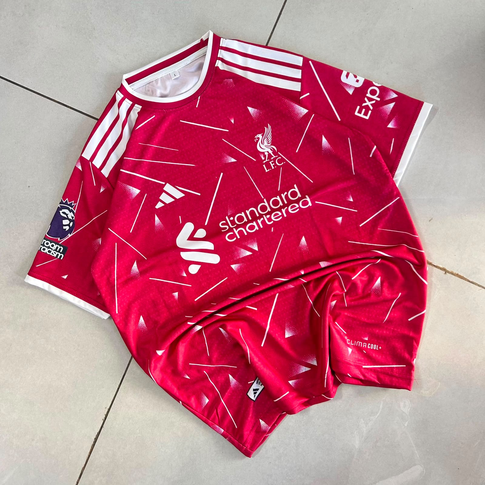 LIVERPOOL 2026-27 HOME SZOBOSZLAI view 2