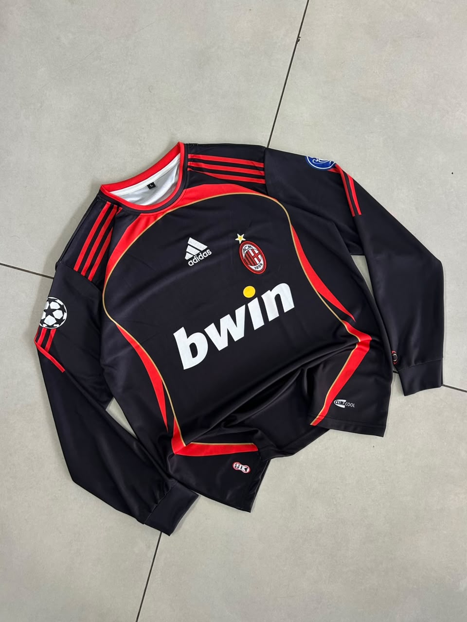 AC MILAN 2006-07 FULL SLEEVE EMBROIDERY-KAKA 22 view 2