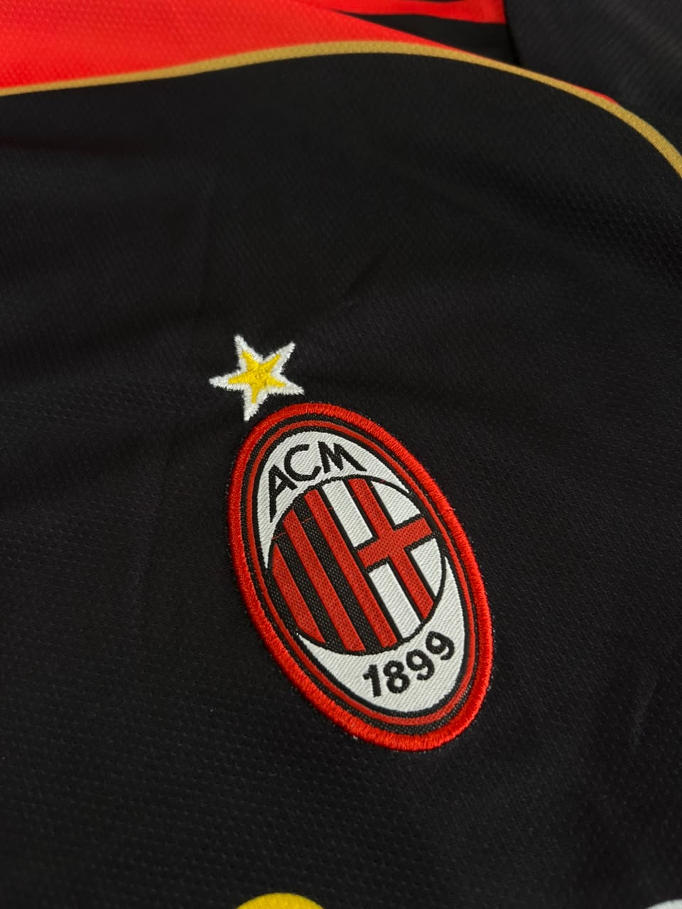 AC MILAN 2006-07 FULL SLEEVE EMBROIDERY-KAKA 22 view 3